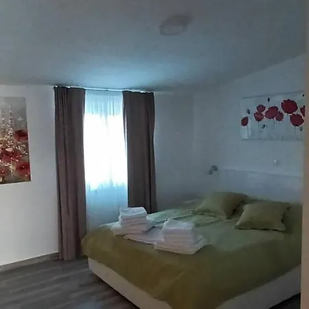 Villa-sana *