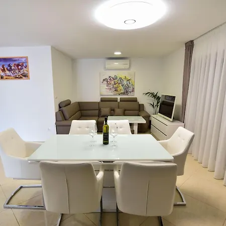 Villa Villa-sana