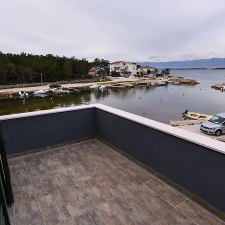Villa-sana Villa *