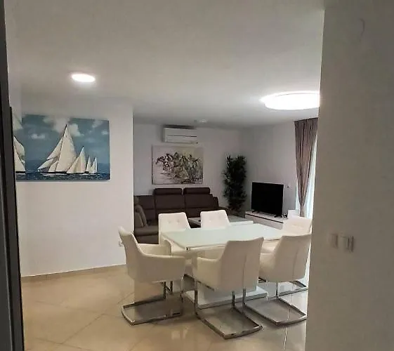 Вилла Villa-sana